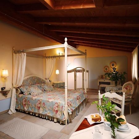 Agriturismo Otto Ducati D'Oro Isola della Scala Kültér fotó