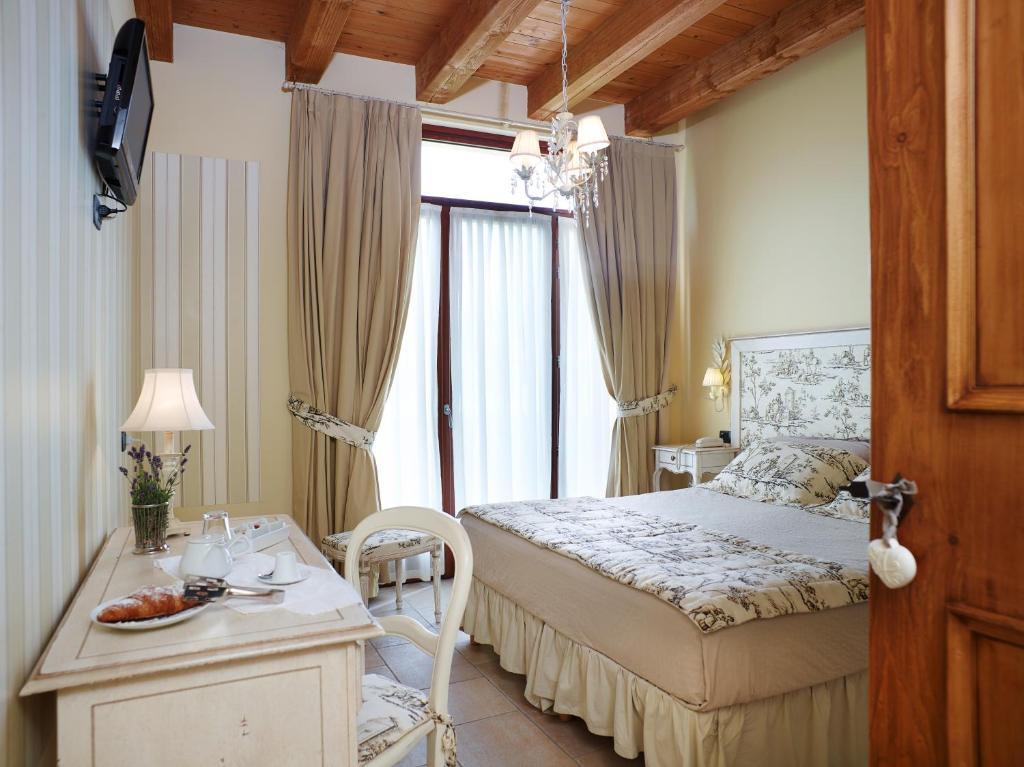 Agriturismo Otto Ducati D'Oro Isola della Scala Szoba fotó